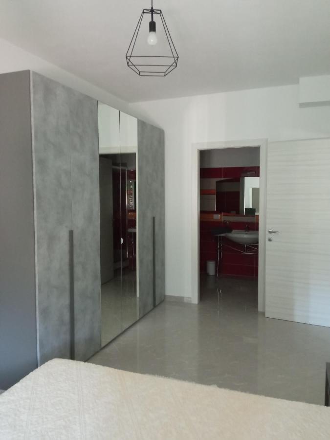 A Casa Di Gi Bed and Breakfast Porto Torres Exteriör bild