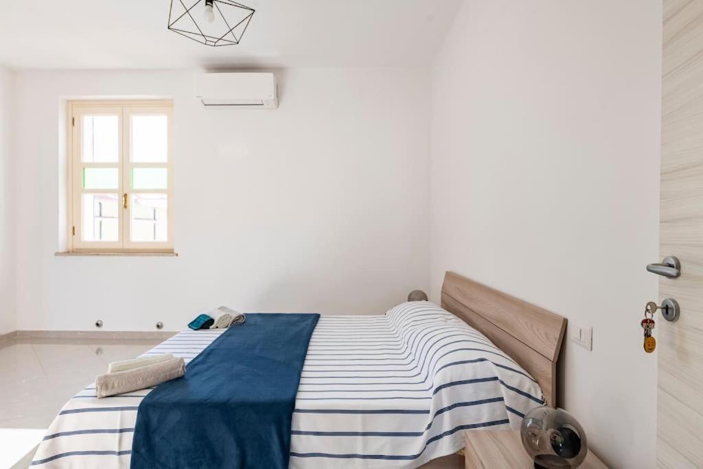 A Casa Di Gi Bed and Breakfast Porto Torres Exteriör bild